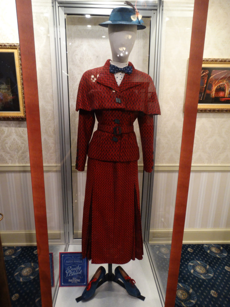 Video The Art Of Mary Poppins Returns Props And Costume Display