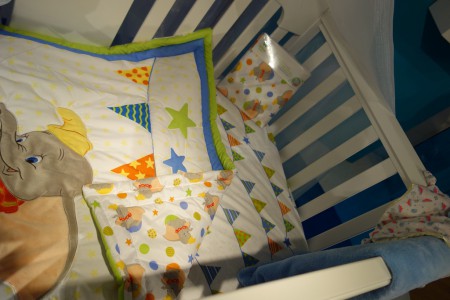 Dumbo Crib Set_14322823517_l