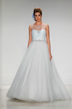 "NEW YORK BRIDAL FASHION WEEK"