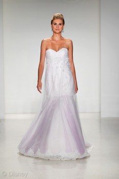 "NEW YORK BRIDAL FASHION WEEK"