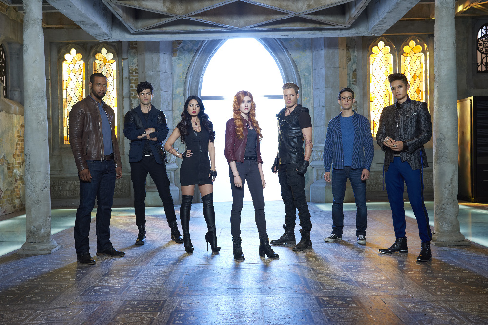 ISAIAH MUSTAFA, MATTHEW DADDARIO, EMERAUDE TOUBIA, KATHERINE MCNAMARA, DOMINIC SHERWOOD, ALBERTO ROSENDE, HARRY SHUM JR.