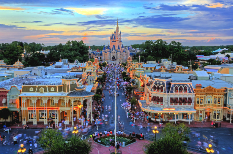 Disney-World-Onsite-or-OffSite-Accommodation--34ae03f9fda64f998a4bc31b6d28e8b9
