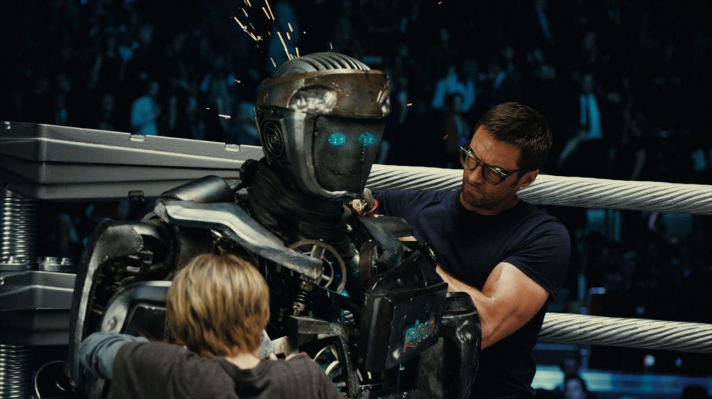 real-steel-movie-image-dakota-goyo-hugh-jackman-01