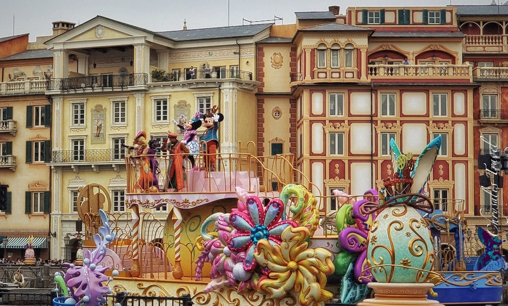 Tokyo Disneyland 35th anniversary