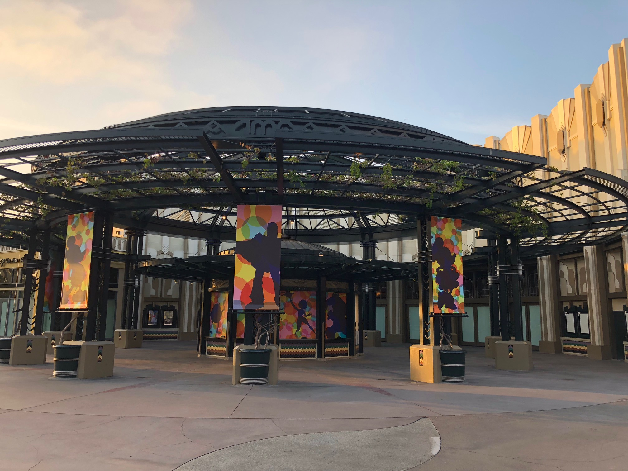 New banners were recently added to the shuttered AMC Theater, despite the fact that it is slated for demolition.