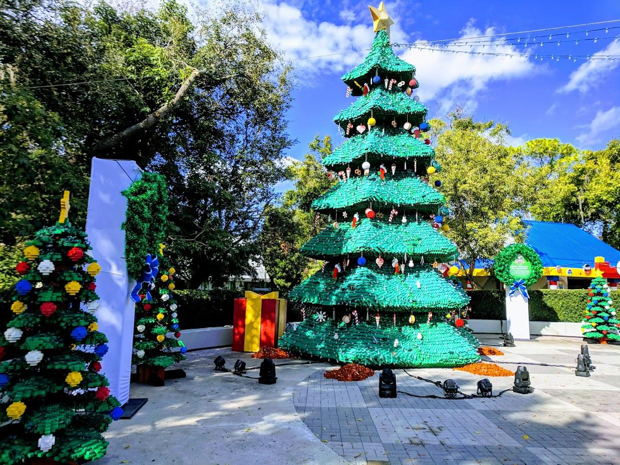 Christmas Bricktacular