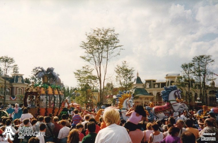 DLP - Disney Classics Parade on EveryCharacter.com