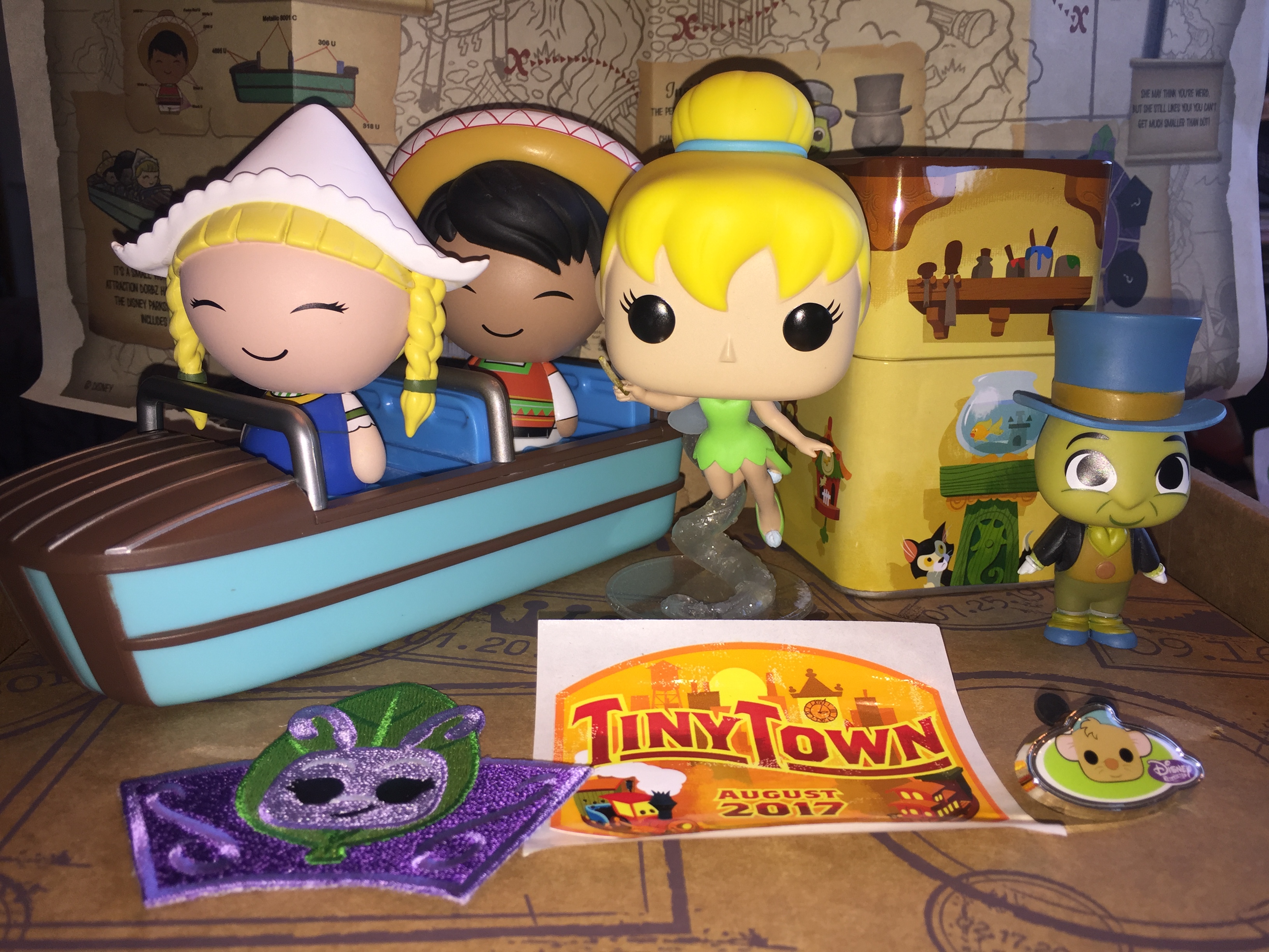 Boite métal Pinocchio Tiny Town Disney Treasures Box Exclusive