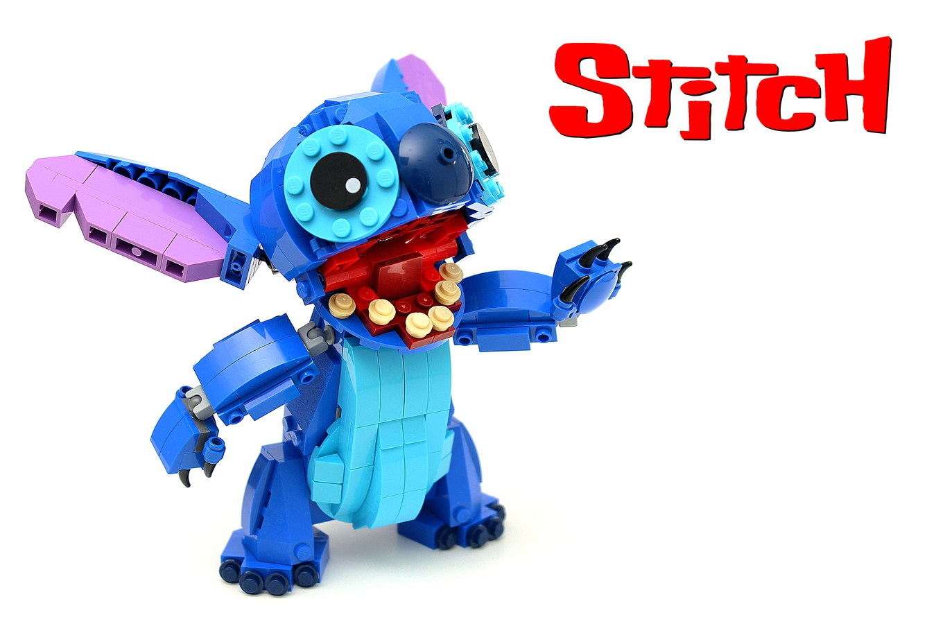 LEGO IDEAS - Lilo & Stitch Red One