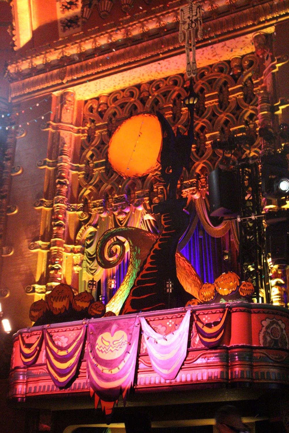 El Capitan Theater Nightmare Before Christmas 2022 Tim Burton's The Nightmare Before Christmas" Returns To El Capitan For  2019'S Fall Family Favorites - Laughingplace.com