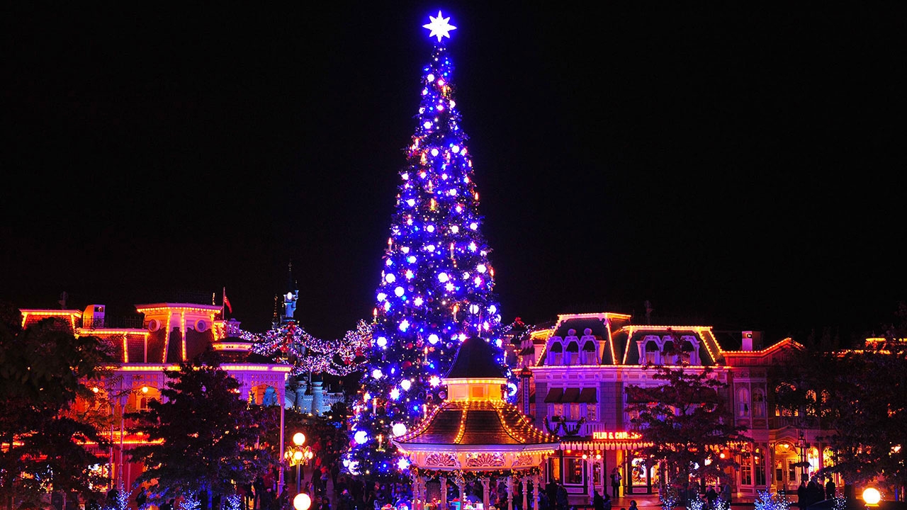 Disneyland Paris Castle at night, $imbolism