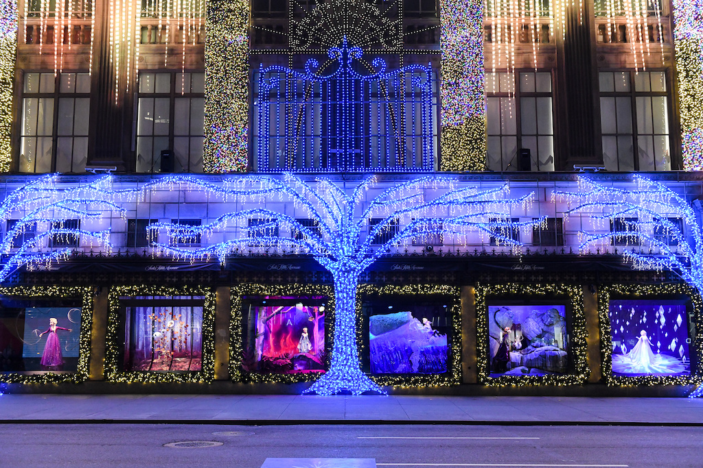 Saks Fifth Avenue Unveils "Frozen 2" Window Display During Special