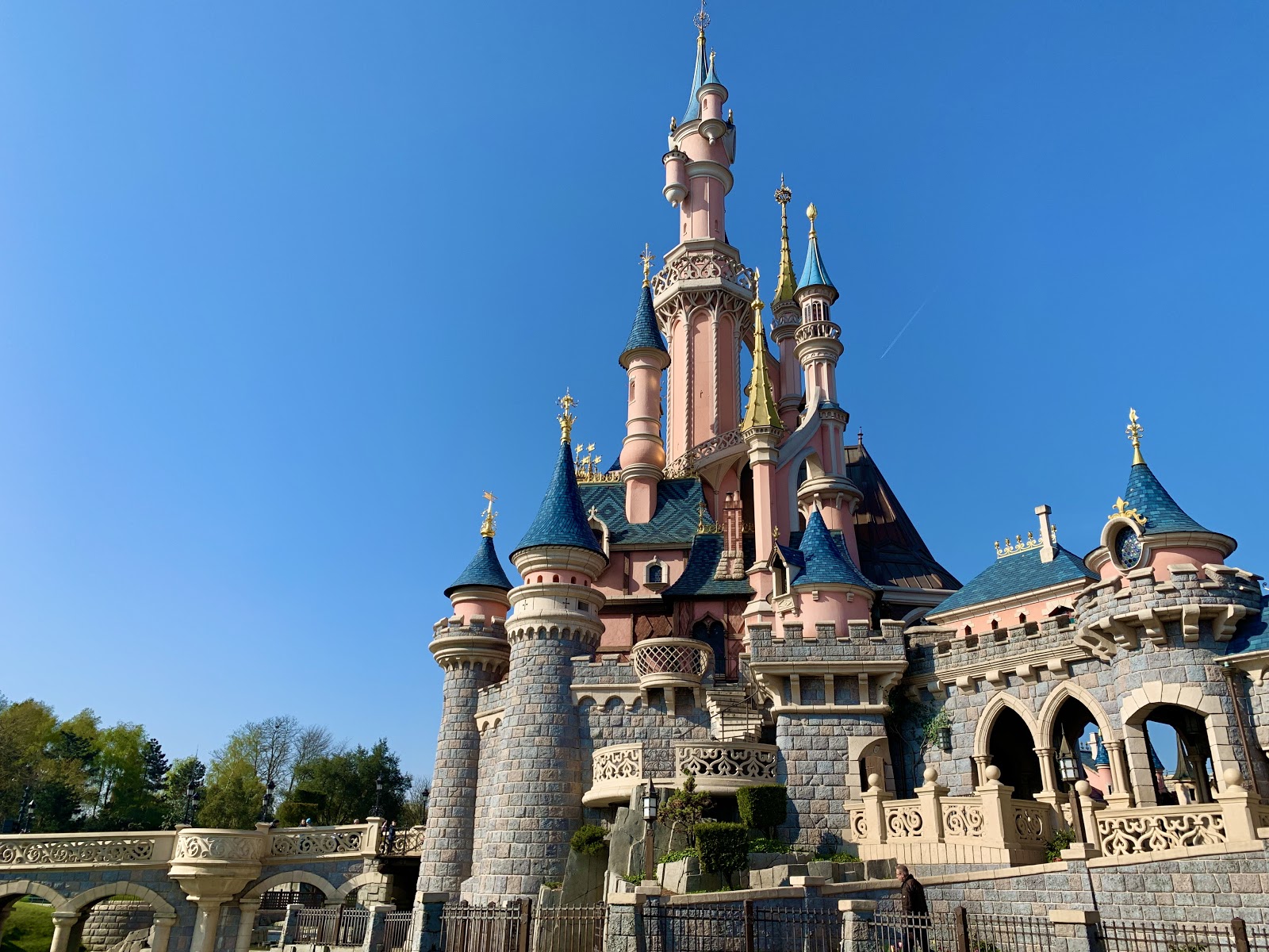 The Disneyland Paris Castle, Le Château de la Belle au Bois Dormant