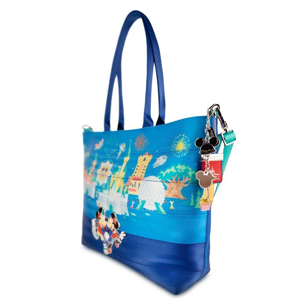 Harveys Disney Play in the Park Collection Captures the Fun of a Day at ...