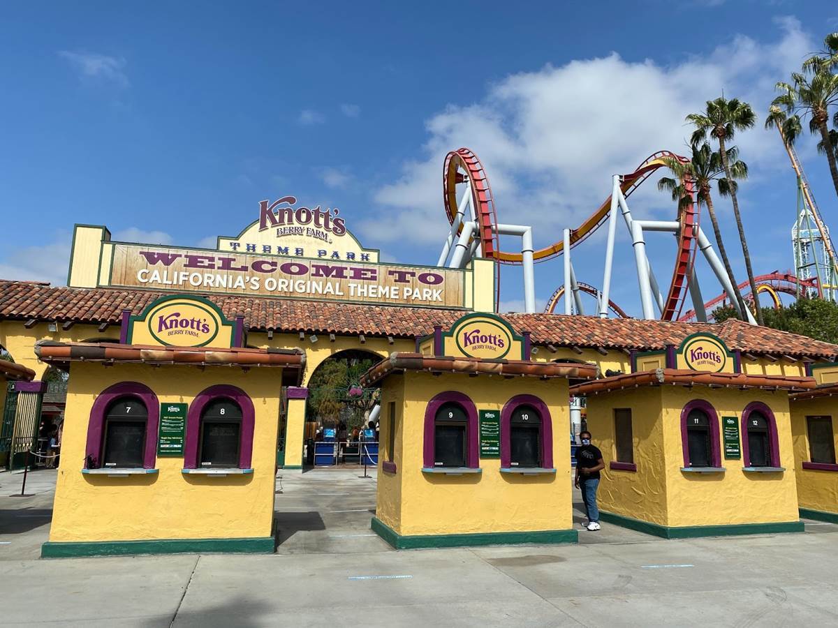 Knott's Berry Farm to Allow OutOfState Guests Starting June 15th
