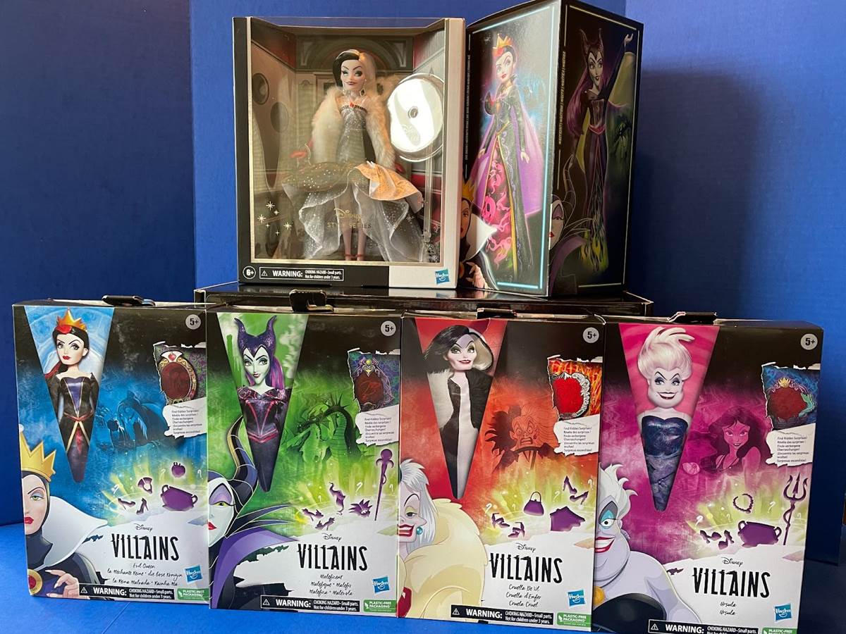Disney Villains Deluxe Box Set 2022 Edition