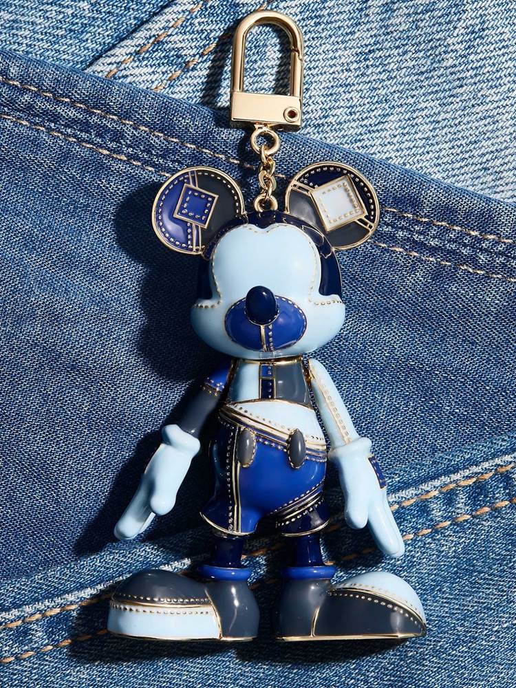 Mickey Mouse Disney Bag Charm - Paint Drip – Disney keychain – BaubleBar in  2023