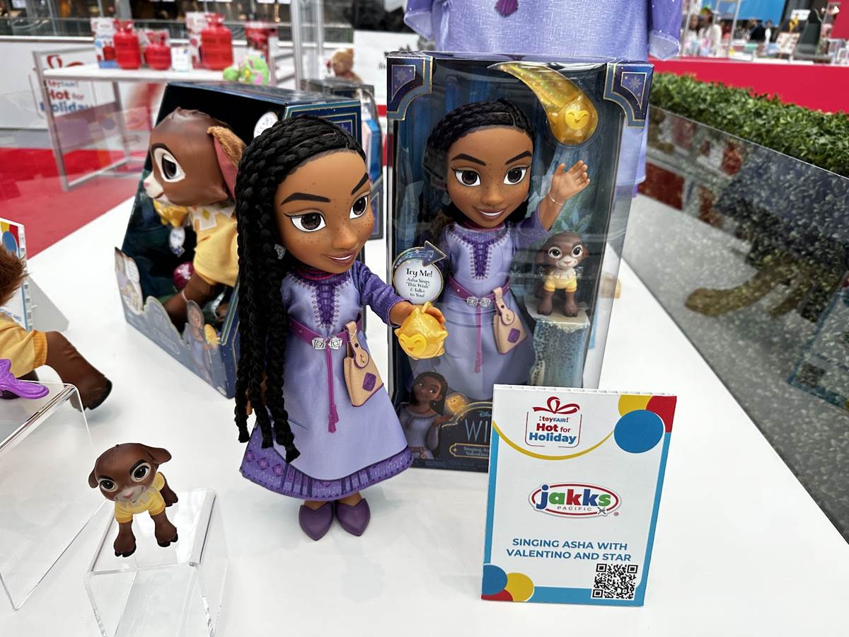 Toy Fair 2023: Disney's Wish Toys from Jakks Pacific (Singing