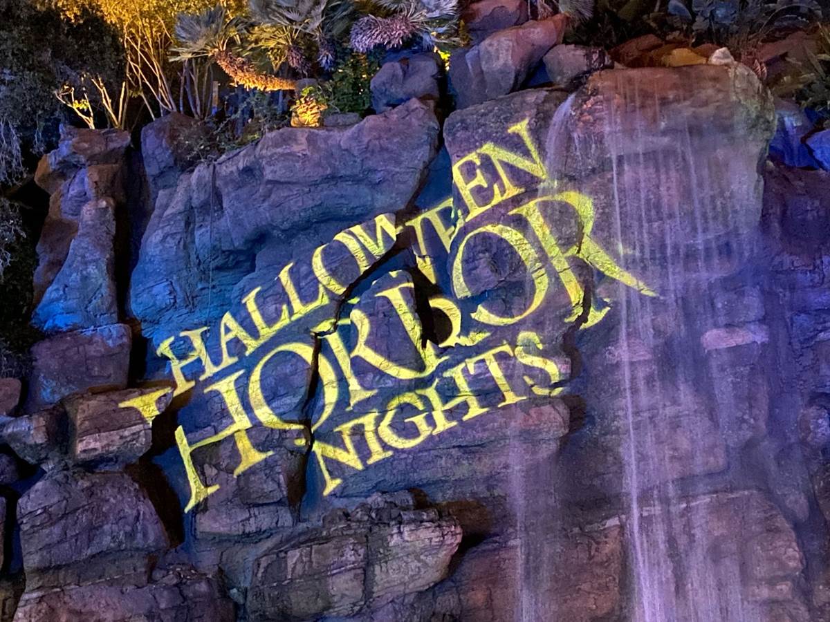 PHOTOS, VIDEO: Blumhouse Behind the Screams Featuring Five Nights at  Freddy's Animatronics, M3GAN, and More at Halloween Horror Nights 2023 -  WDW News Today