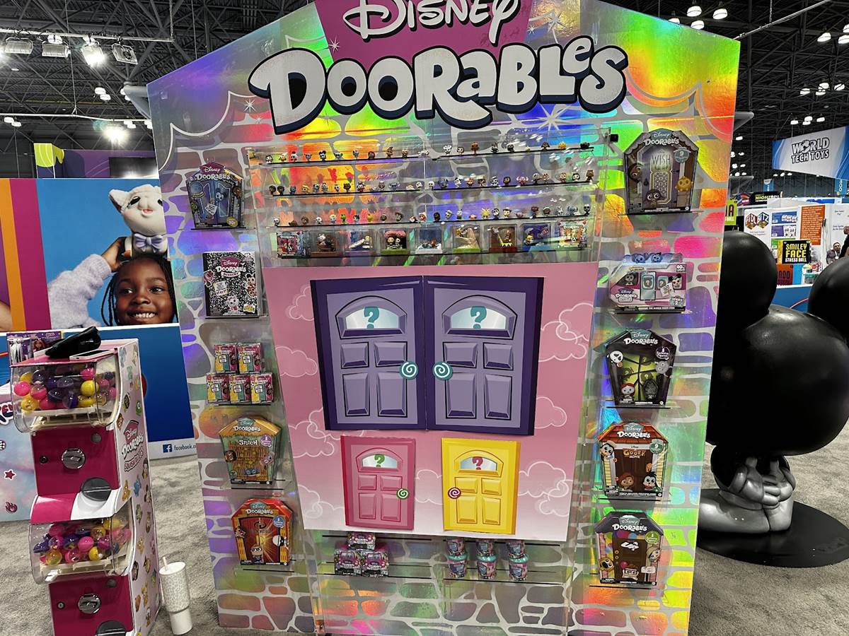 https://www.laughingplace.com/w/wp-content/uploads/2023/10/toy-fair-2023-just-play-disney-doorables-1.jpeg